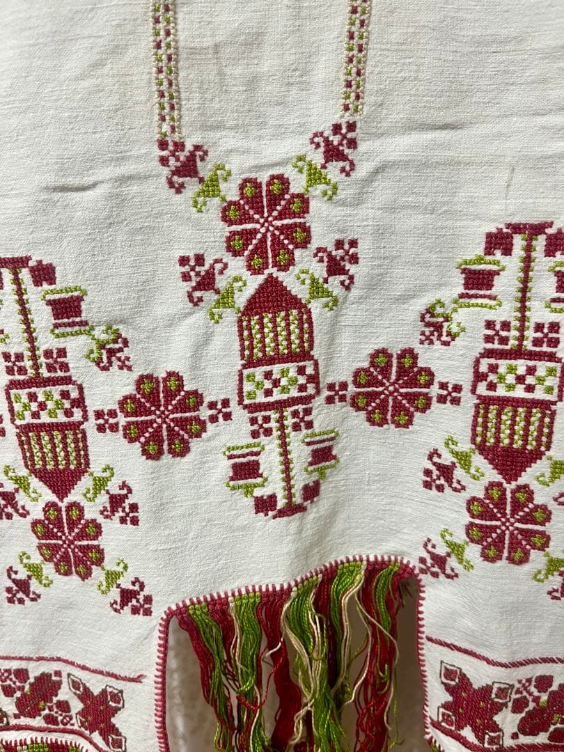 Vintage テーブルセンター 手刺繍