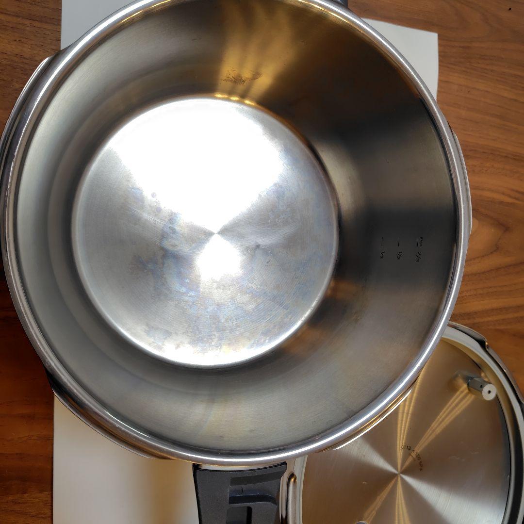 WMF 圧力鍋4.5L・蒸し器・クリーニングセット