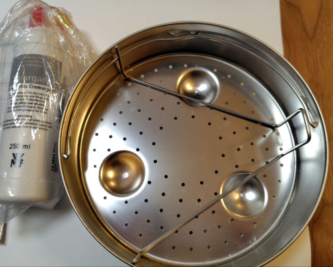 WMF 圧力鍋4.5L・蒸し器・クリーニングセット