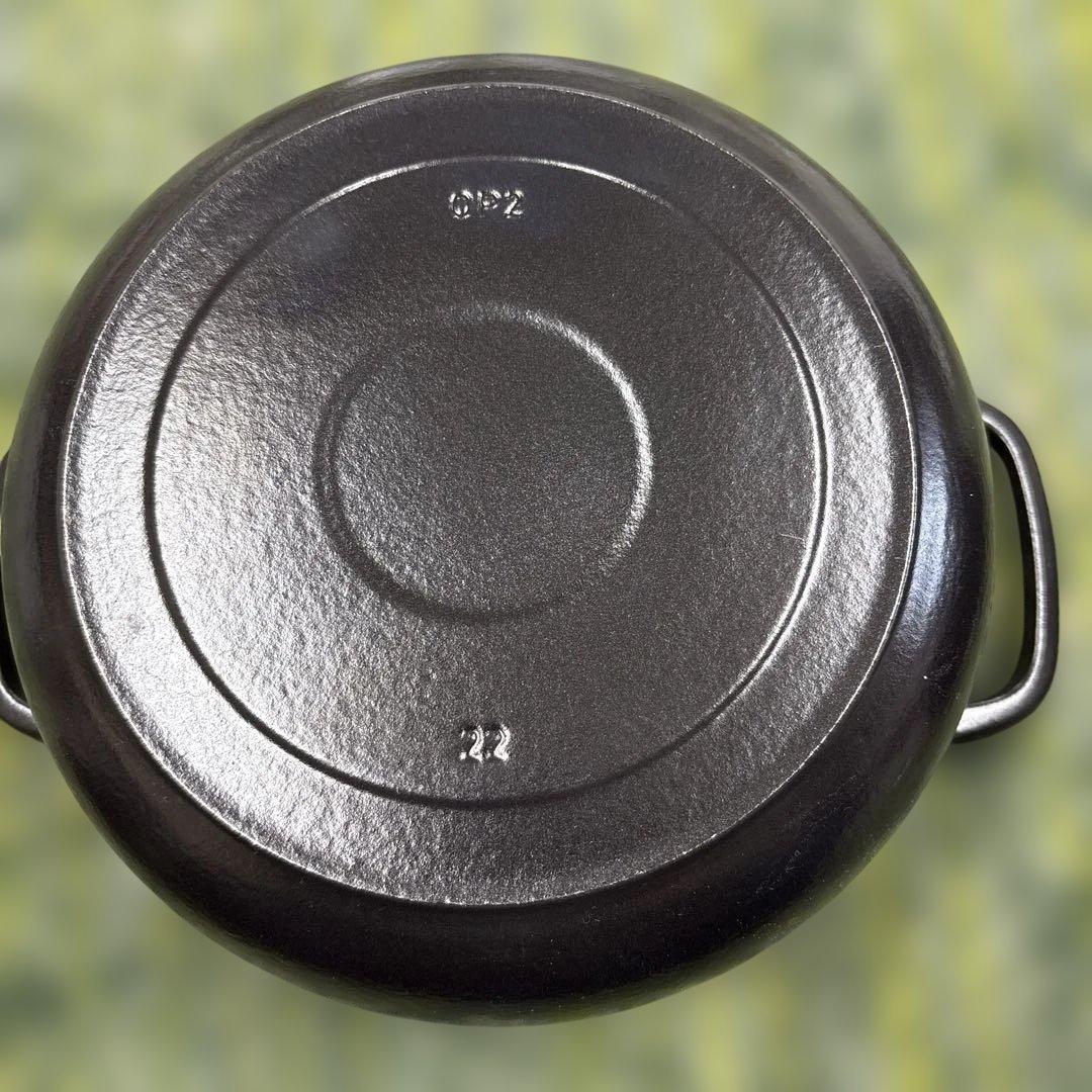 い*ん様 VERMICULAR 両手鍋 ダークグレー 鋳鉄製