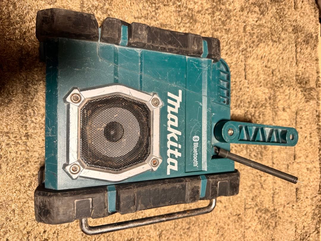 Makita MR006 Bluetoothラジオ