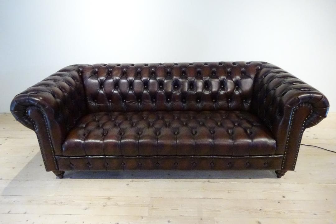 Martin28【極上】チェスターフィールド クラブマン　3人掛けソファ
