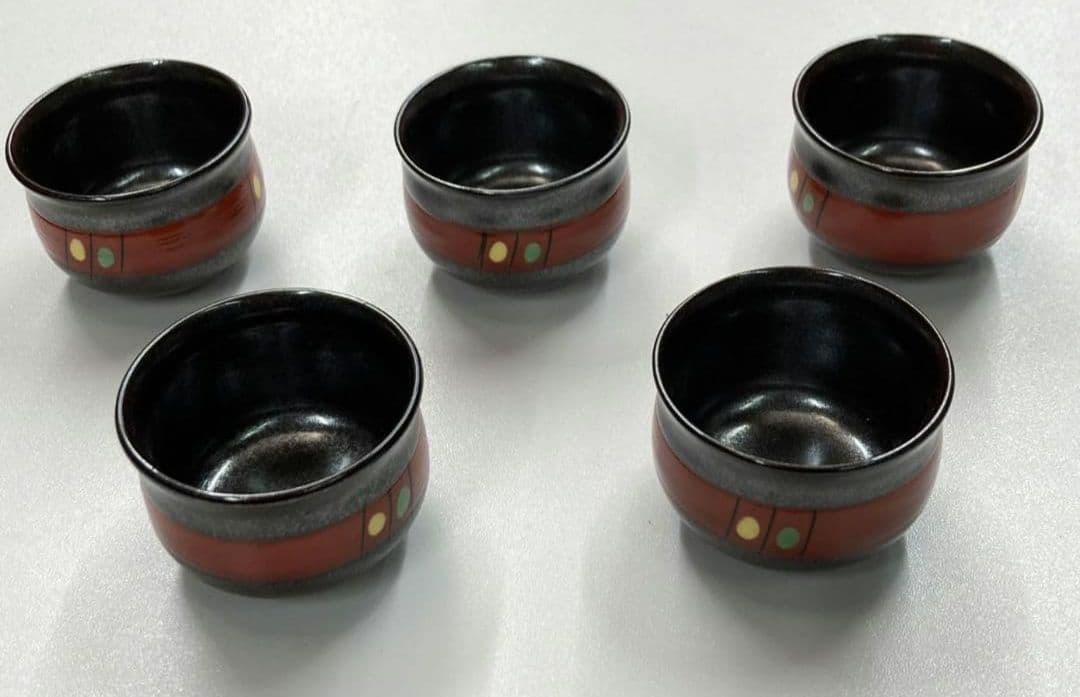 20個　和食器　日本料理の器　珍味入れ　酒盃　有田焼　新品未使用　居酒屋　料亭