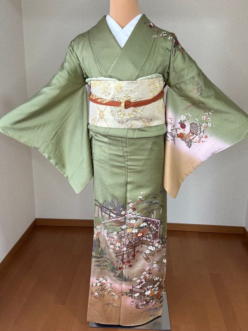 新春特別価格❗️3000円引き♦️4点フルセット　正絹訪問着　袋帯　帯揚げ　帯締め