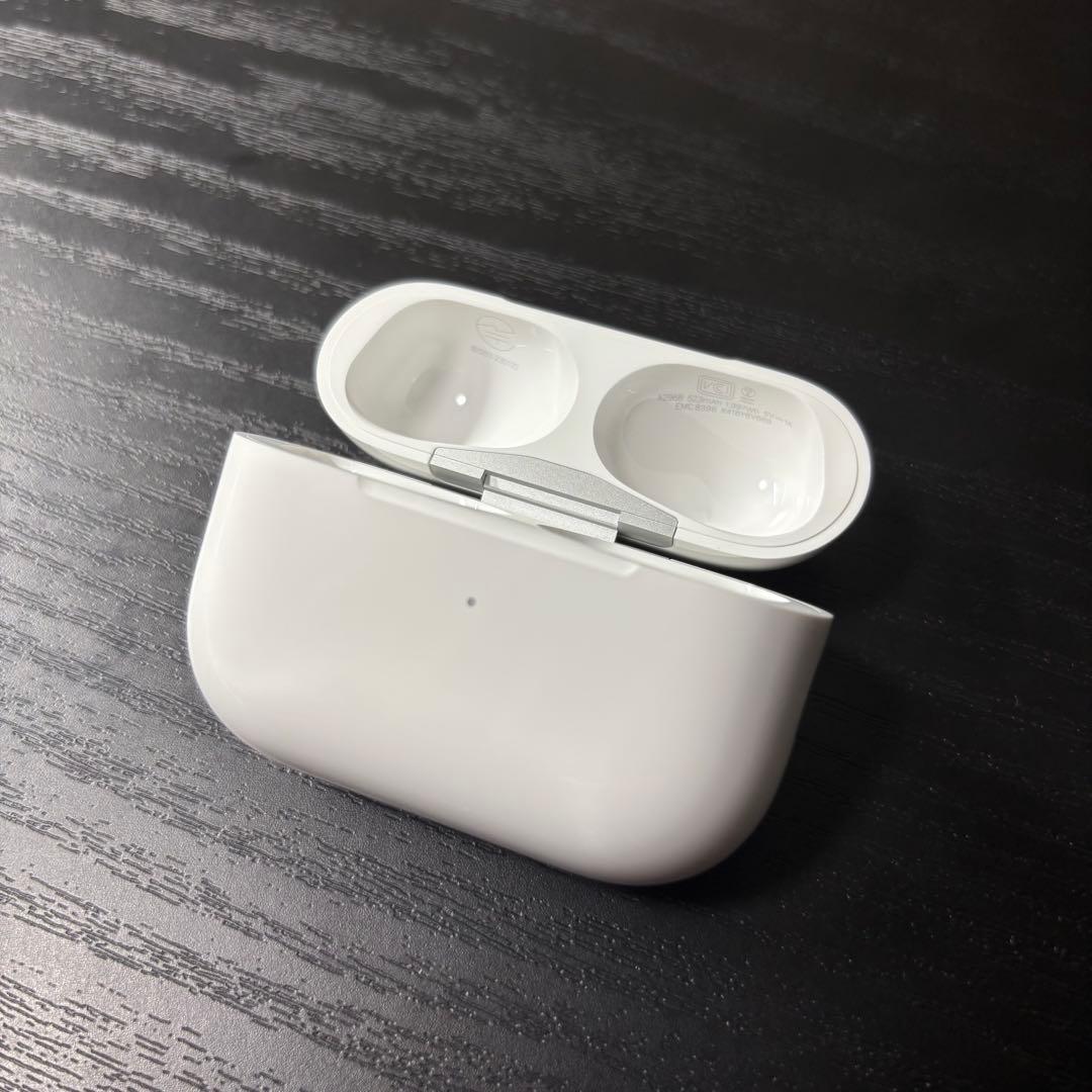 【毎日お値下げ/美品】AirPods Pro 第2世代(USB-Cタイプ)