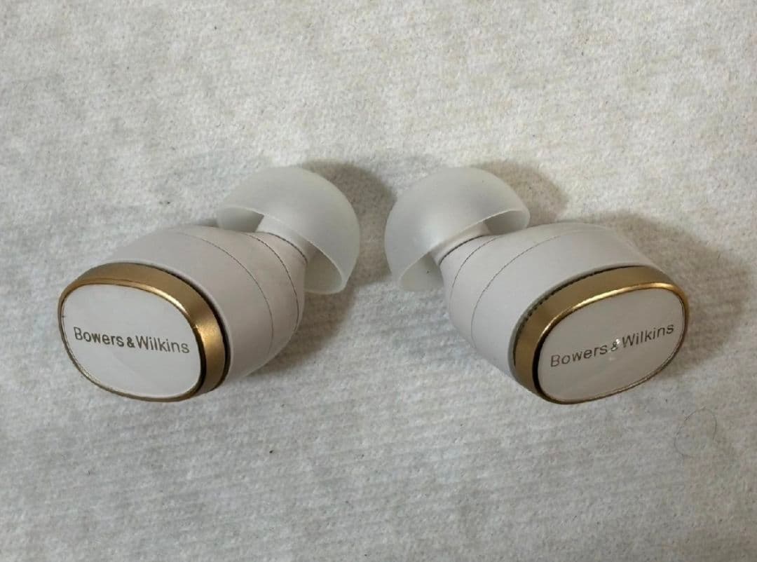 J*e様 Bowers & Wilkins Pi8 ワイヤレスイヤホン ホワイト