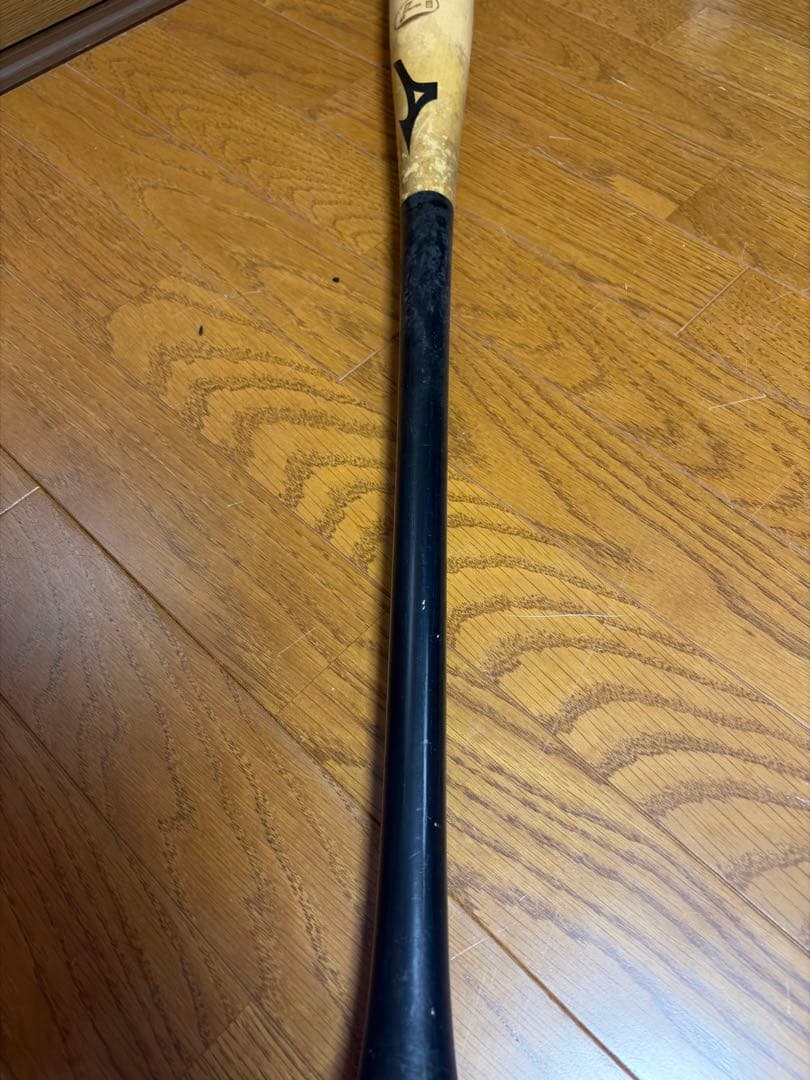 坂倉将吾選手 使用バット 侍ジャパン、広島東洋カープ