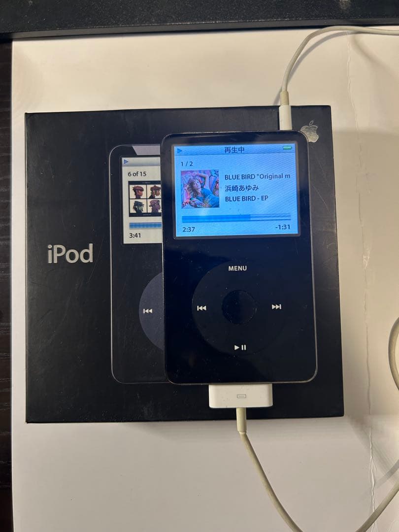 iPod Classic ブラック イヤフォン・USBケーブル付き
