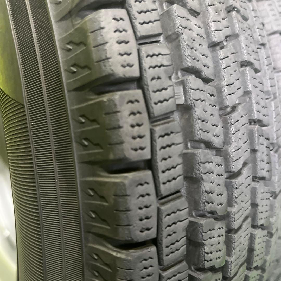 ダイハツ純正バリ山スタッドレスセット2本分 1687-① 送料込み