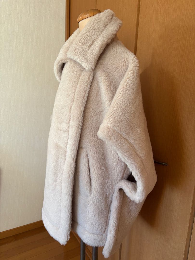 ★新品★12/21までのお値下げ★ ベアポンチョ アルパカ素材 テディ ケープ