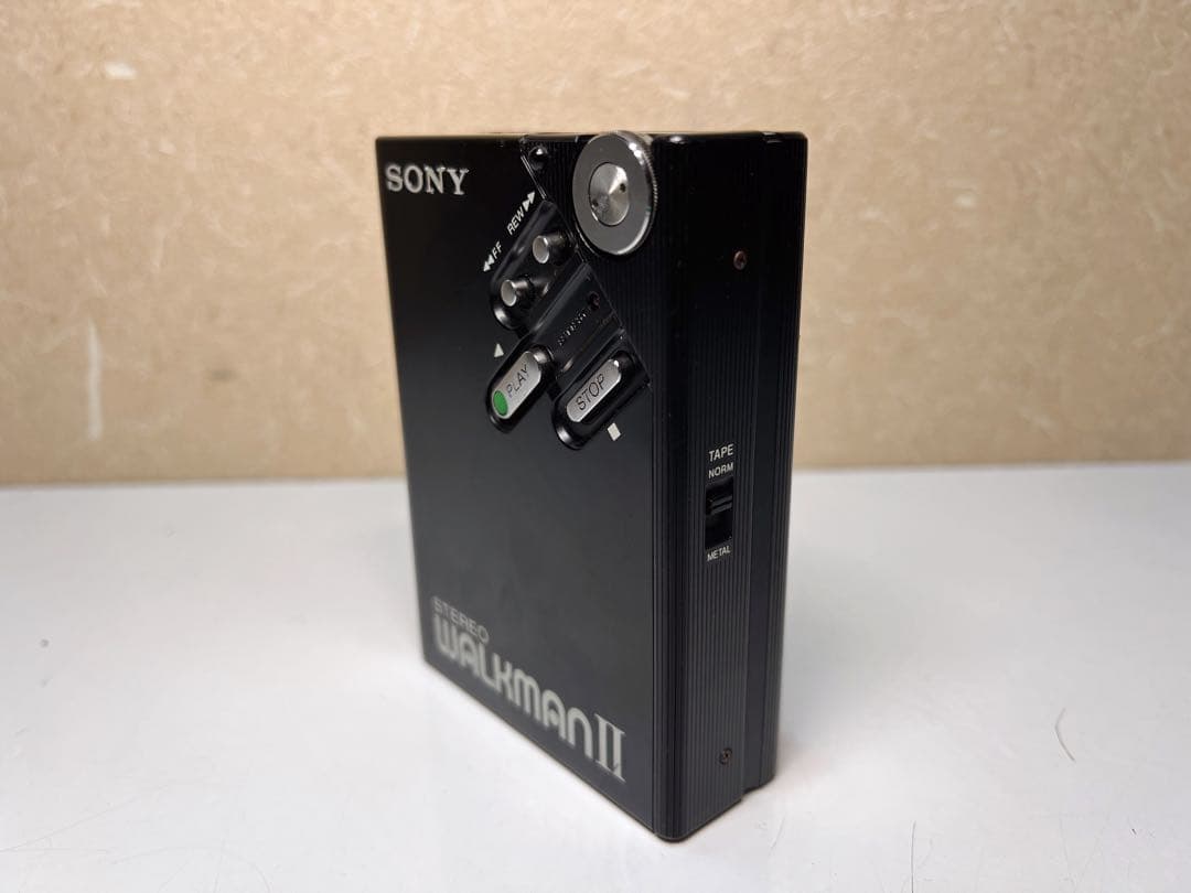 【ジャンク扱い】SONY カセットウォークマン WM-2