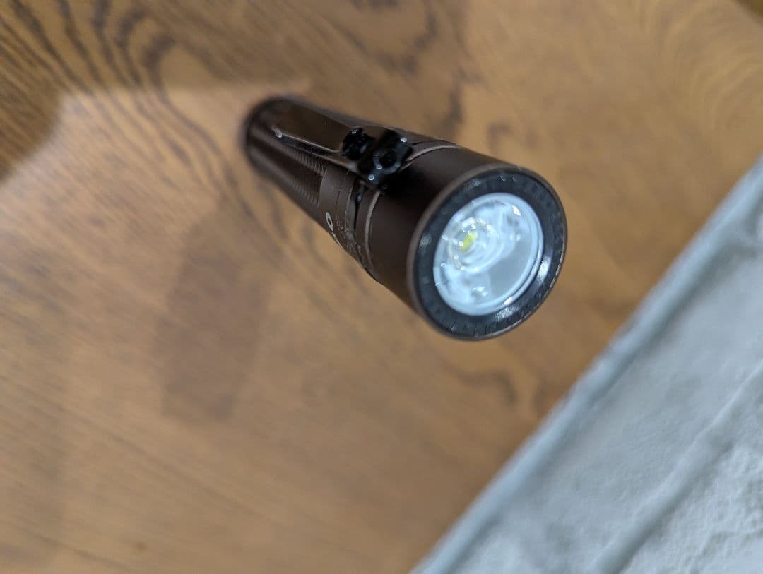Olight Warrior Mini Set 予備バッテリー付