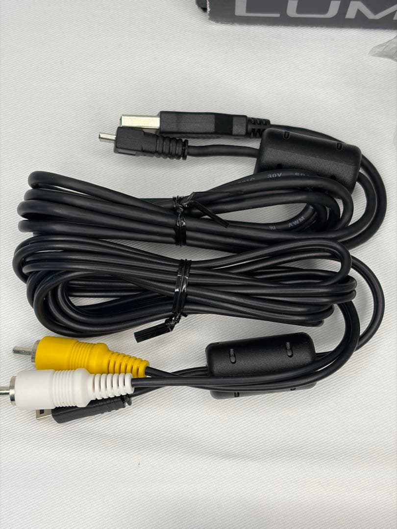 チョコレート Panasonic LUMIX DMC-FS20　シルバー