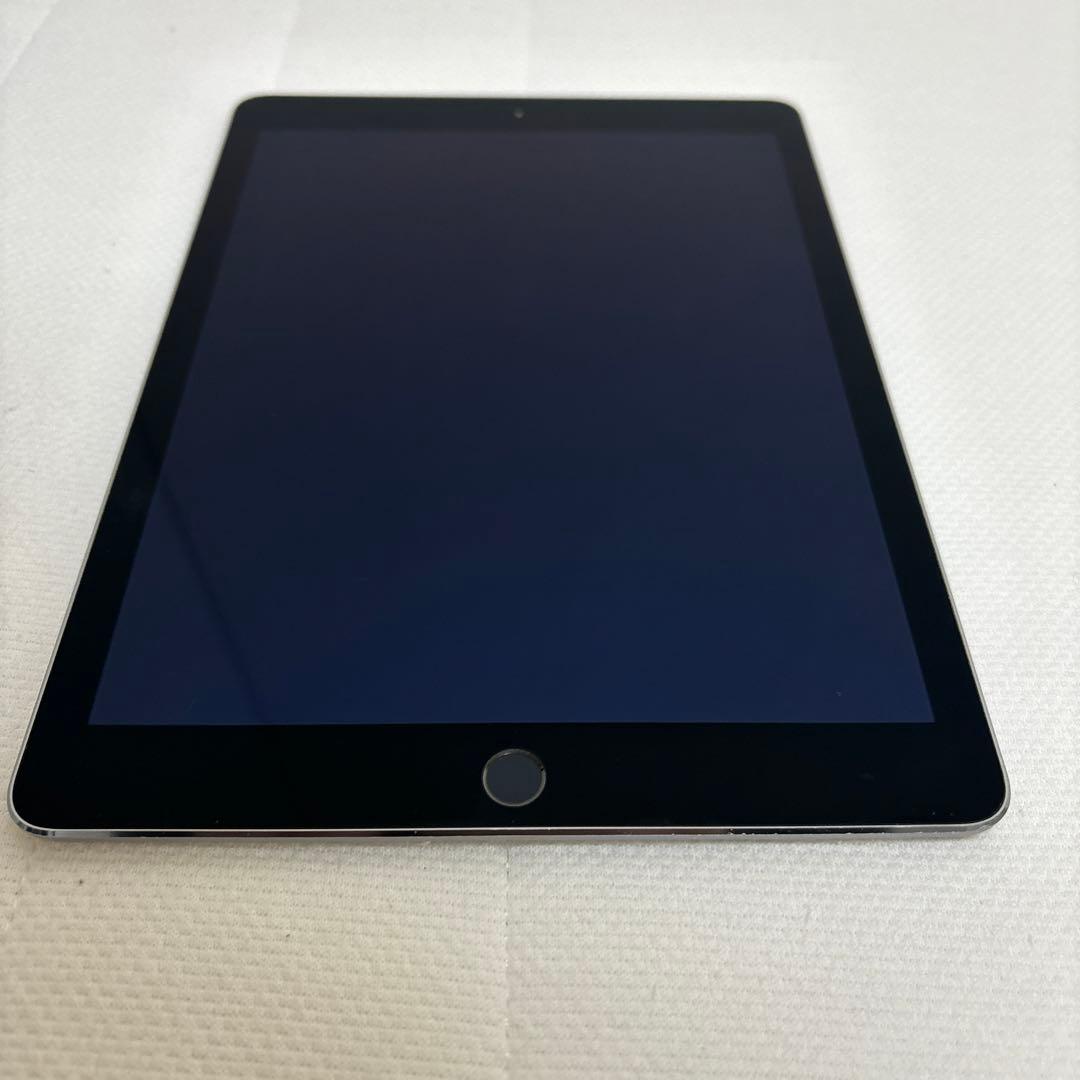 iPadAir2 第2世代 64GB WIFIモデル　MGKL2J/A