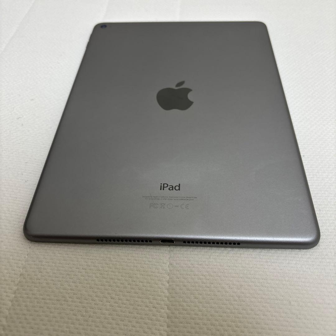 iPadAir2 第2世代 64GB WIFIモデル　MGKL2J/A