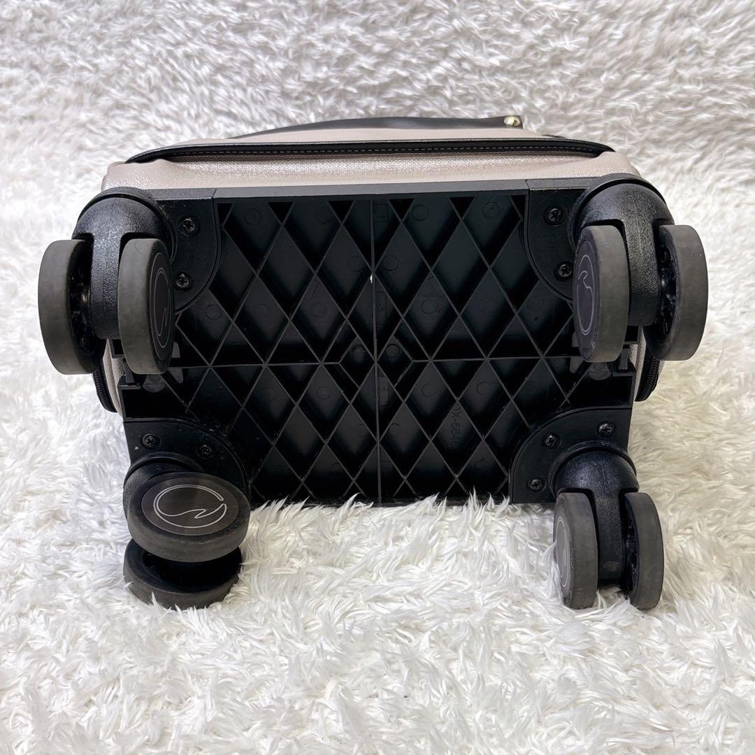 ソエルテ キャリーバッグ ソフト カランド 12L S 55794 ベージュ