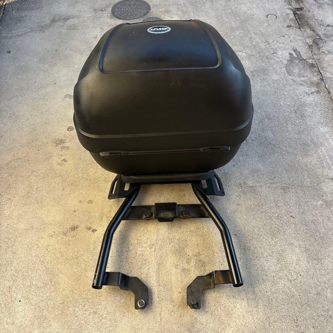 Ninja250r ニンジャ250r デイトナリアキャリア　GIVIボックス