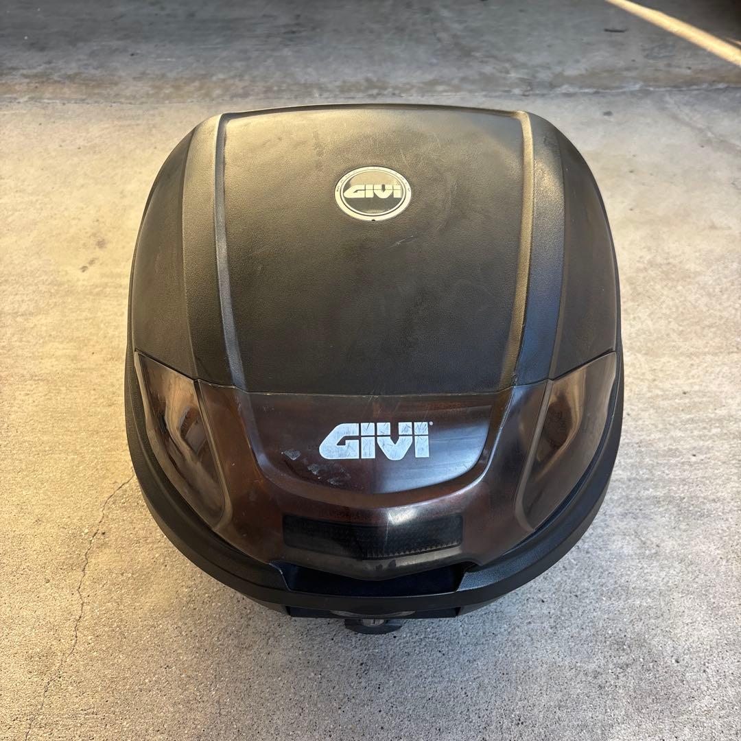 Ninja250r ニンジャ250r デイトナリアキャリア　GIVIボックス