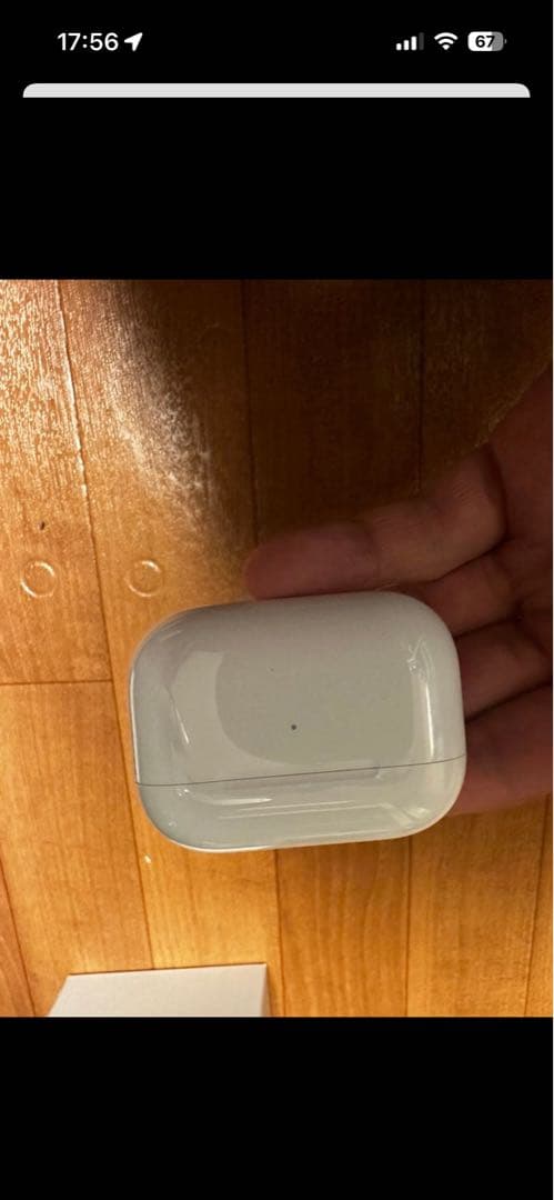 AirPods Pro第2世代　充電ケース付き、Lightningタイプ