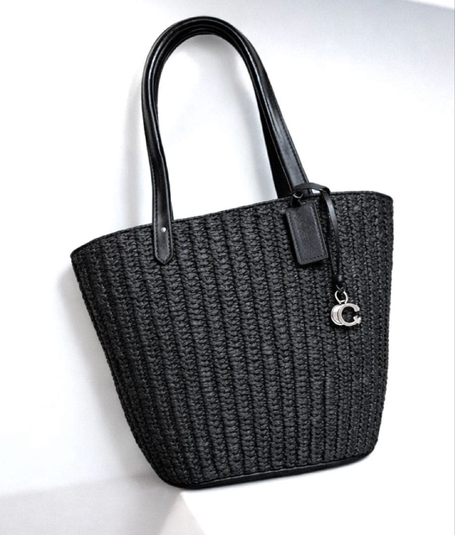 c*e様 新品未使用✨人気 COACH コーチ A4 ストロートート 現行 完売