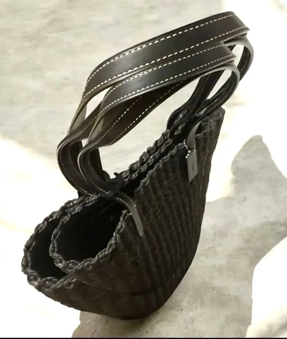 c*e様 新品未使用✨人気 COACH コーチ A4 ストロートート 現行 完売