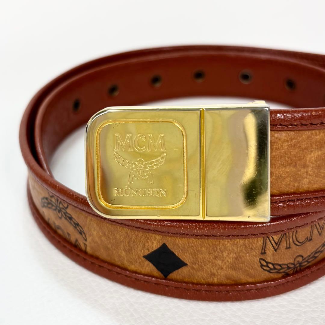 美品✨MCM　ロゴバックル　レザー ベルト モノグラム