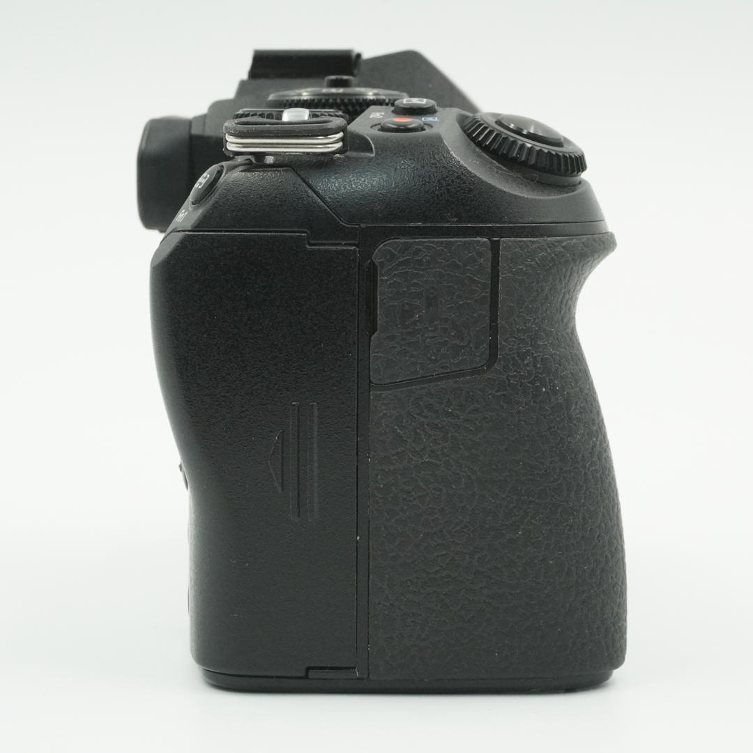 ■極上品■ OLYMPUS OM-D E-M1 MarkII ボディ #393