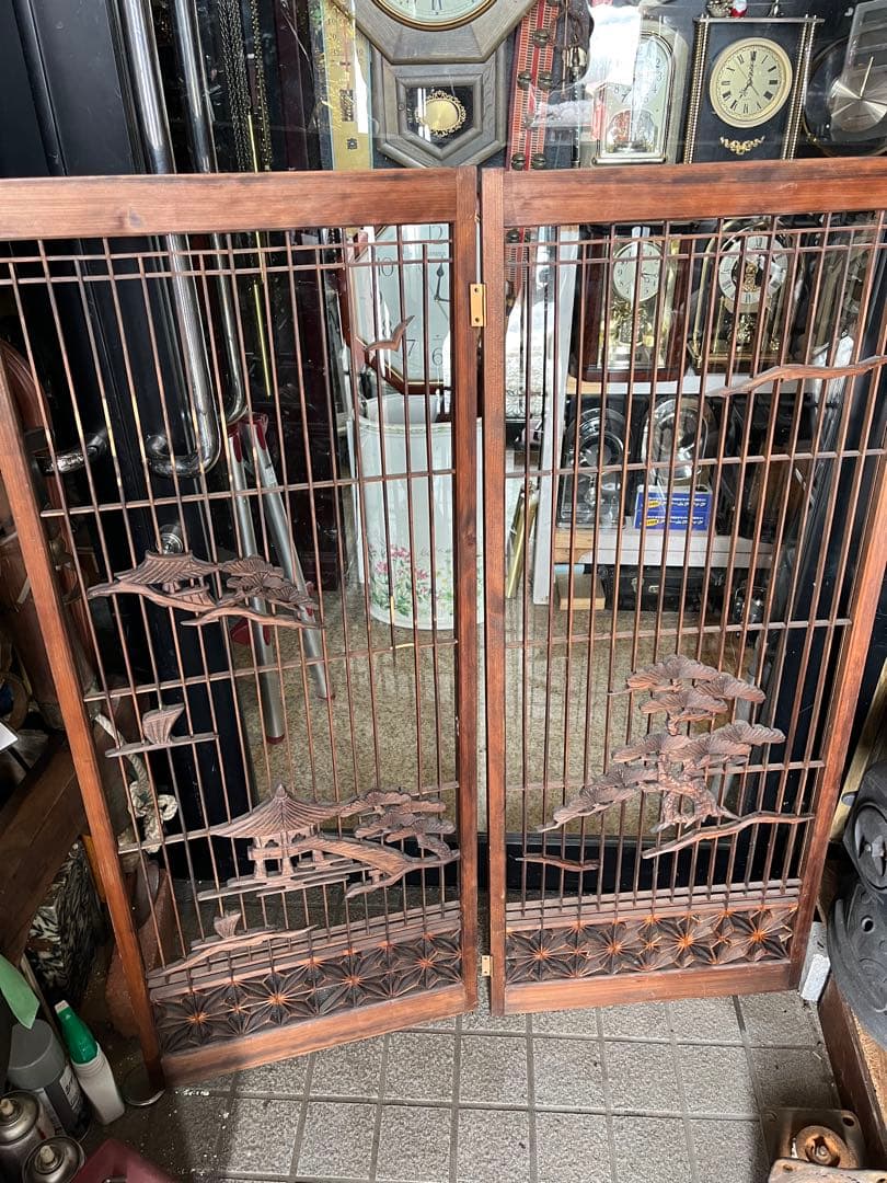 木製の彫刻障子、珍品障子、美しい障子、松の木や船、和室、衝立、風炉先 山水障子