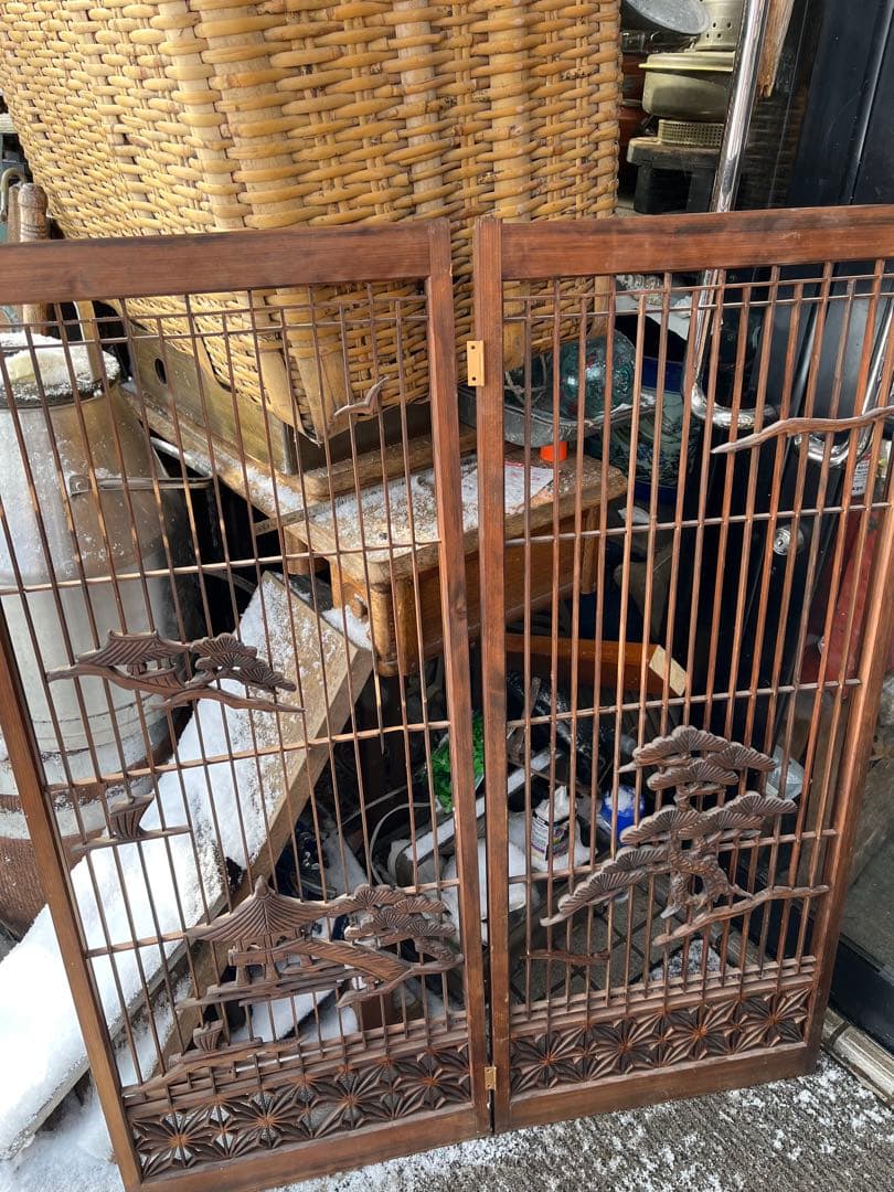 木製の彫刻障子、珍品障子、美しい障子、松の木や船、和室、衝立、風炉先 山水障子