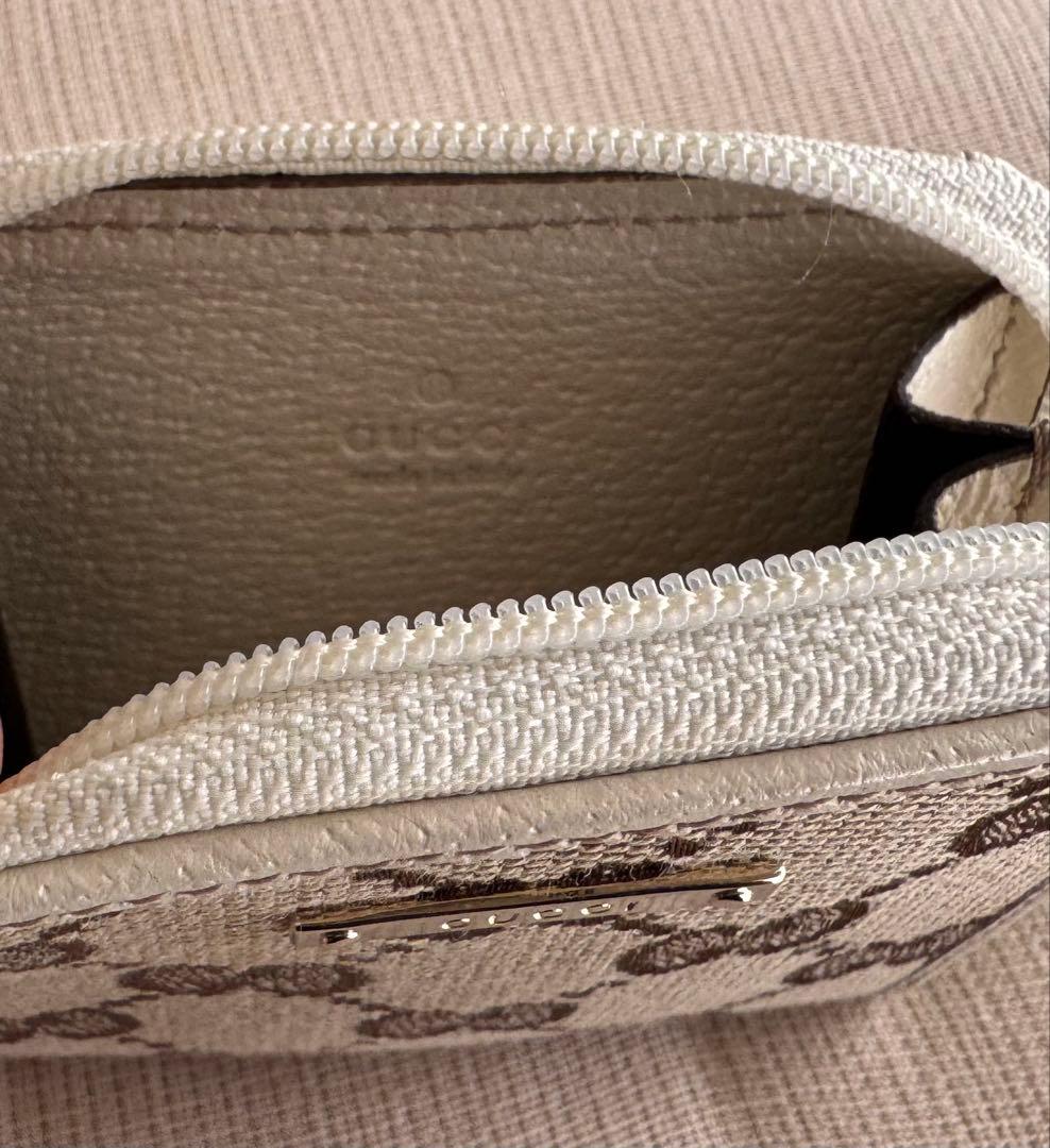 美品 GUCCI ボディバッグ・ウエストポーチ ケース付き！