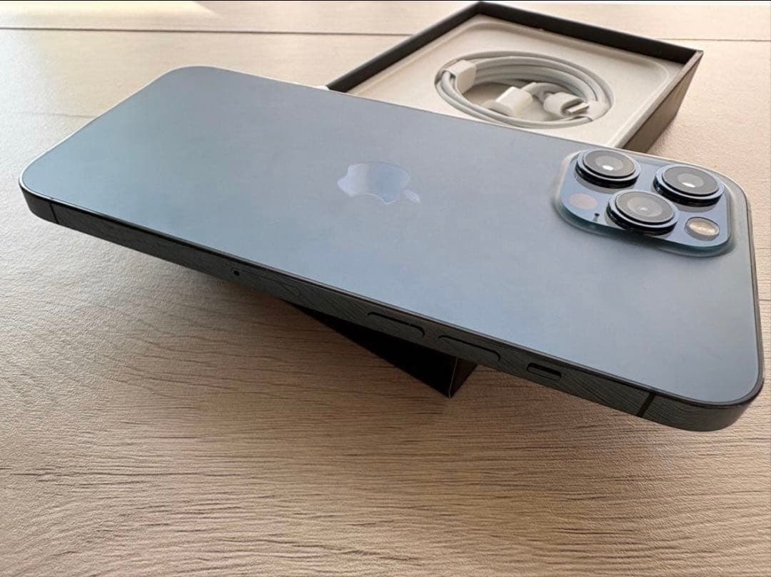 iPhone 12 Pro Max 256GB パシフィックブルー SIMフリー