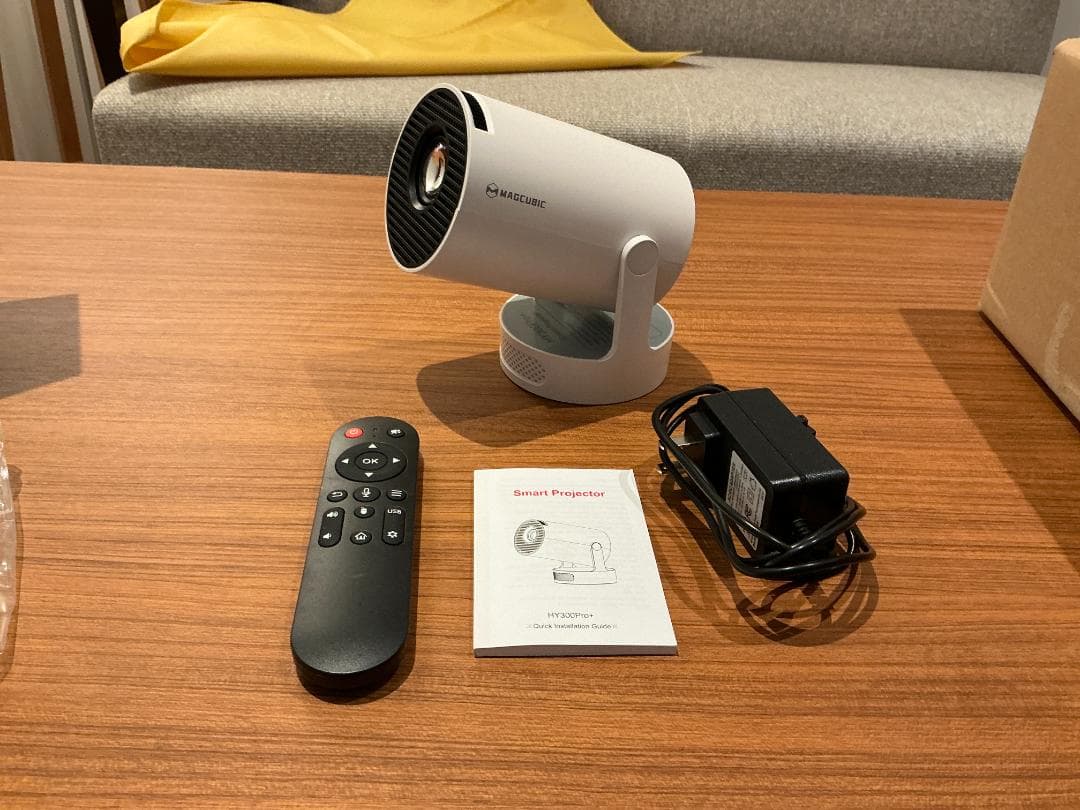 プロジェクター 家庭用 【360°HIFI立体スピーカー・APP利用可能】