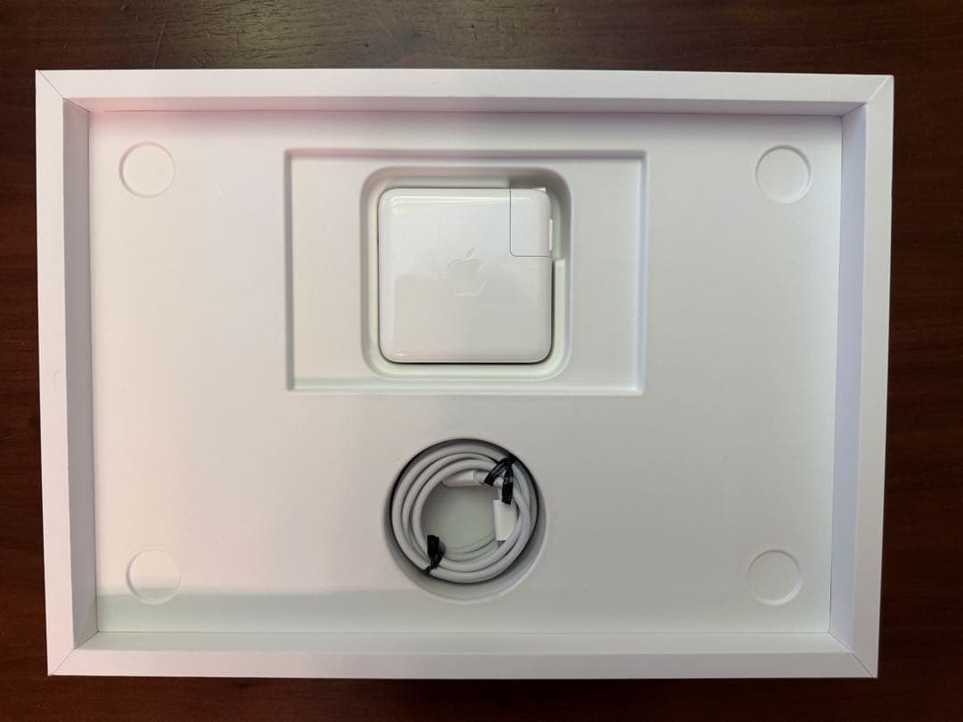 MacBook Pro 13インチ 2020 16GB 1TB 再値下げ