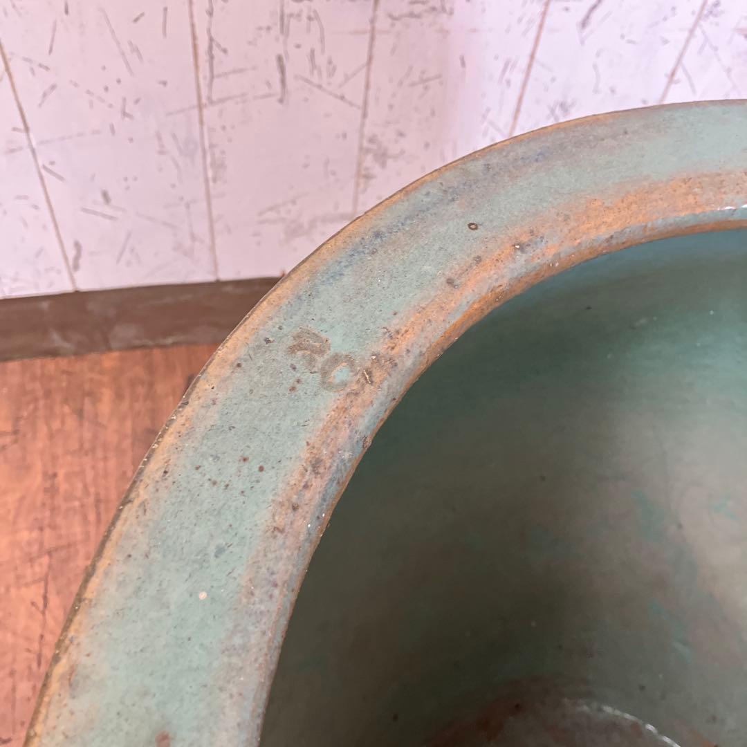 C-壁 昭和レトロ 龍模様 火鉢 陶器製 アンティーク 壺 甕 龍彫り 古民家