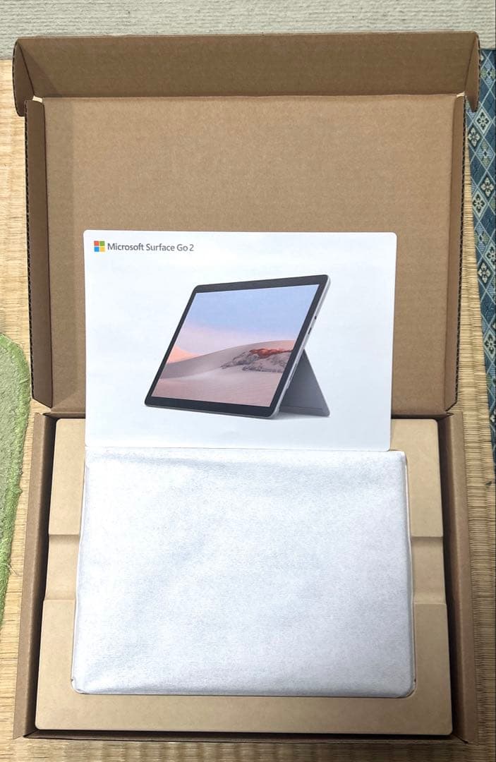 【最終値下げ済み】【箱あり】Microsoft Surface Go 2