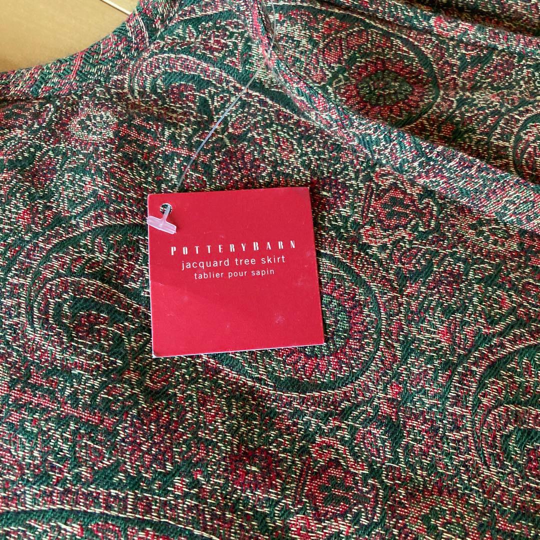 断捨離の為更にお値下げ。クリスマスツリー　スカート　直径147センチ