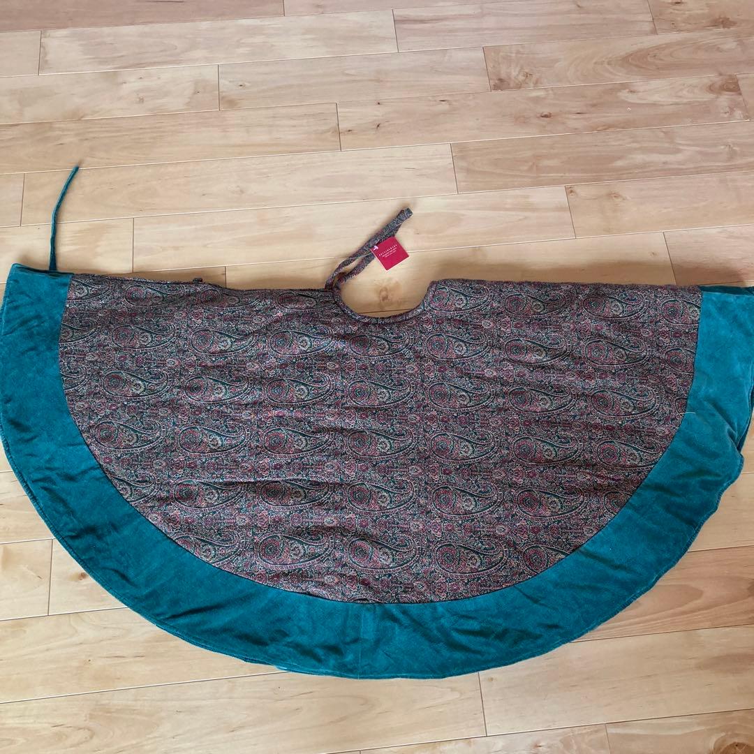 断捨離の為更にお値下げ。クリスマスツリー　スカート　直径147センチ