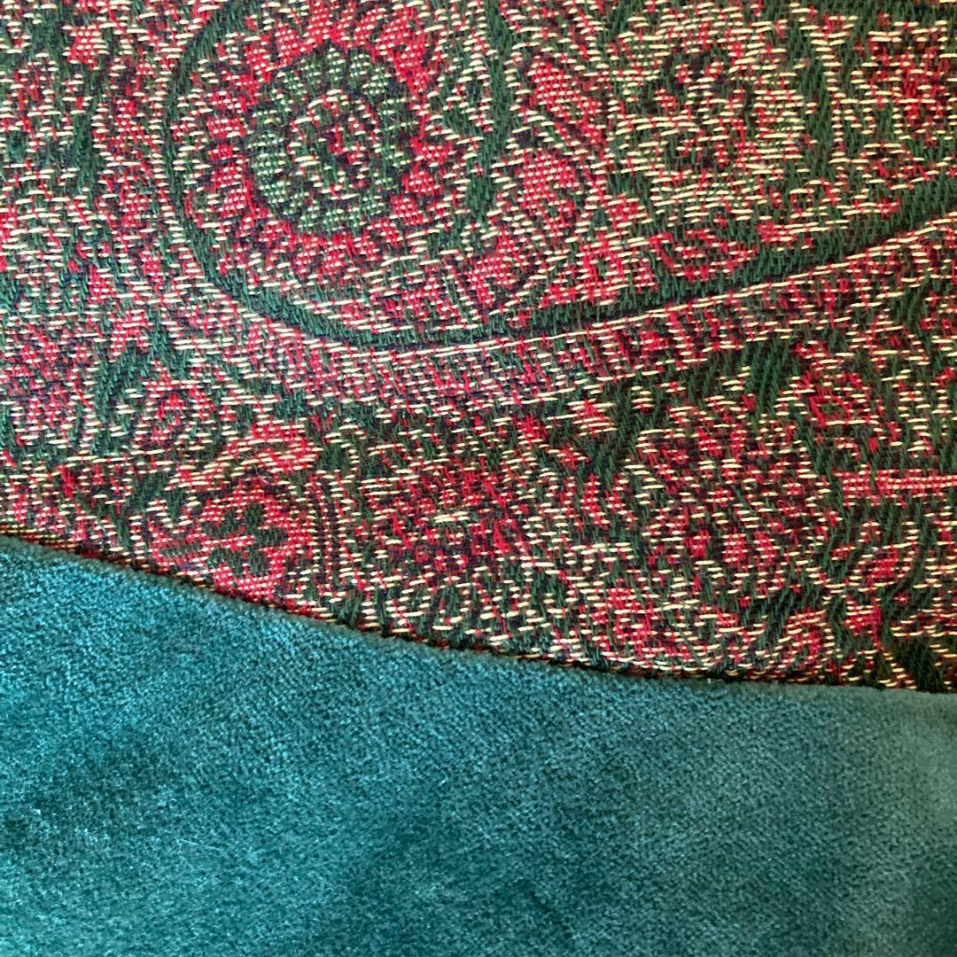 断捨離の為更にお値下げ。クリスマスツリー　スカート　直径147センチ