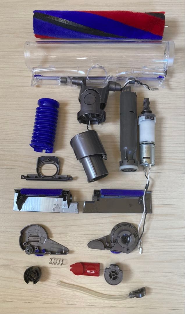 ダイソン掃除機　sv18 サイクロン部 完全分解洗浄