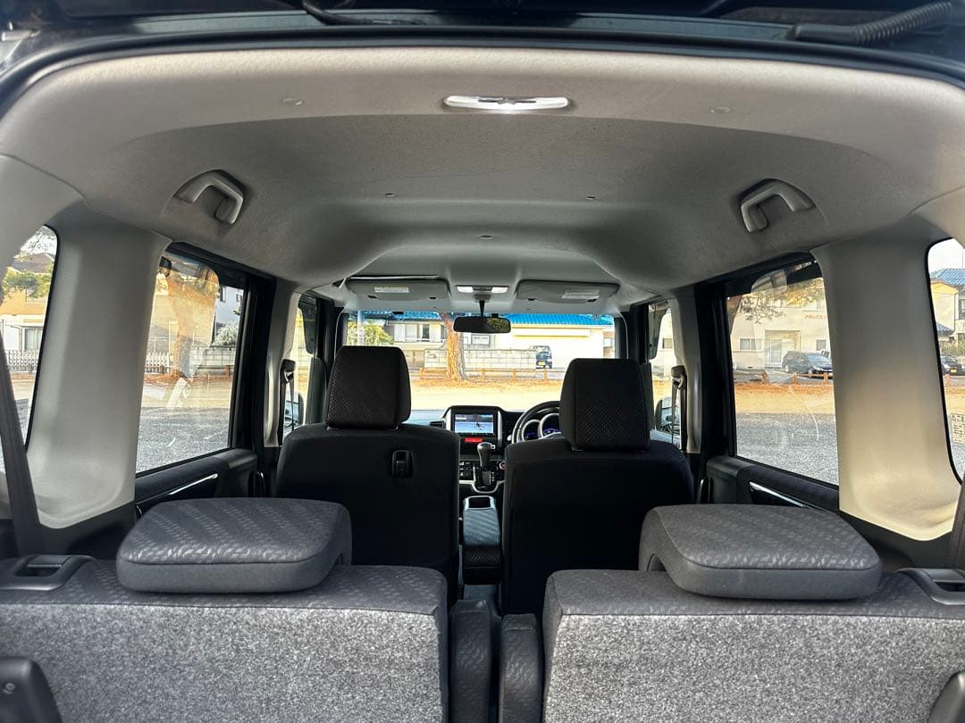 ホンダN-BOX カスタム⭐️G・ターボSSパッケージ⭐️車検2年付‼️綺麗‼️