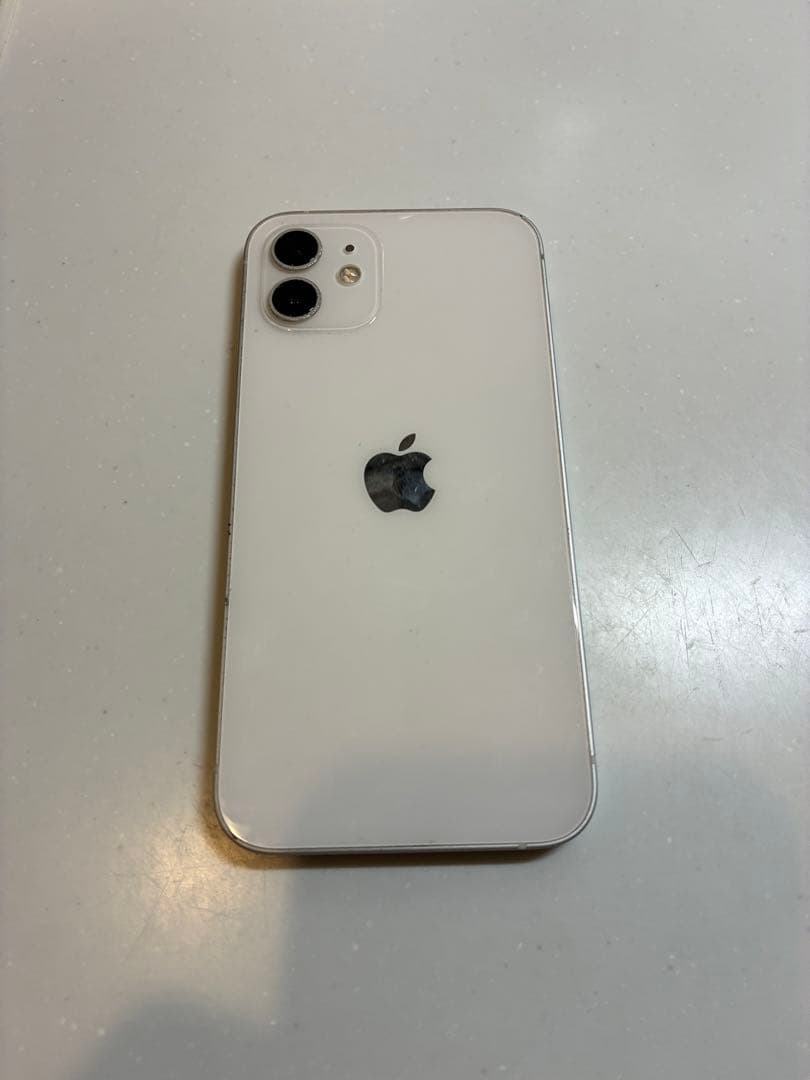 iPhone12 64GB ホワイト 本体