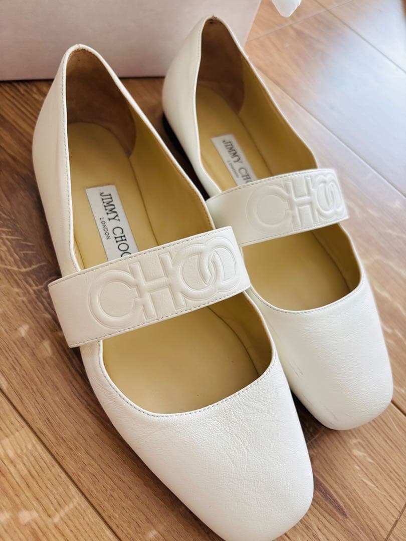 JIMMY CHOO ホワイト フラットシューズ