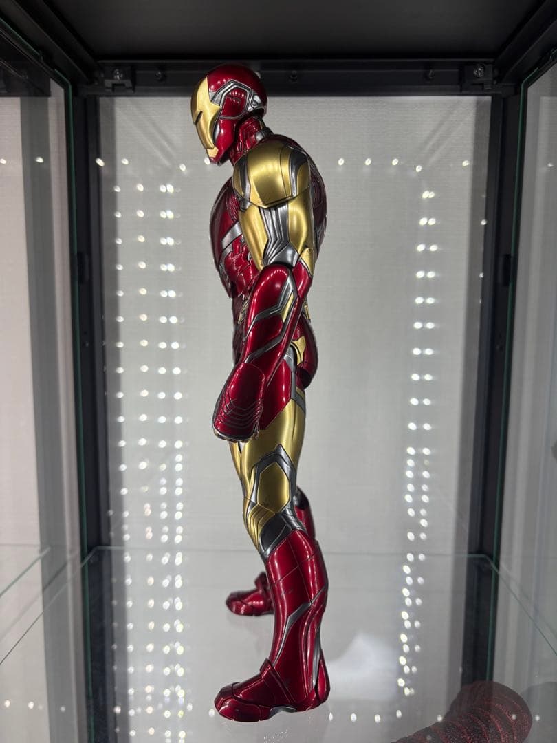 ホットトイズ　アイアンマン マーク85
