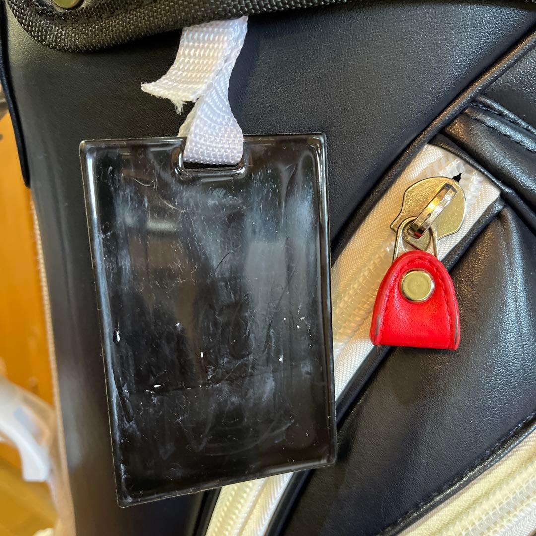 パーリーゲイツ　ゴルフキャディバッグ。