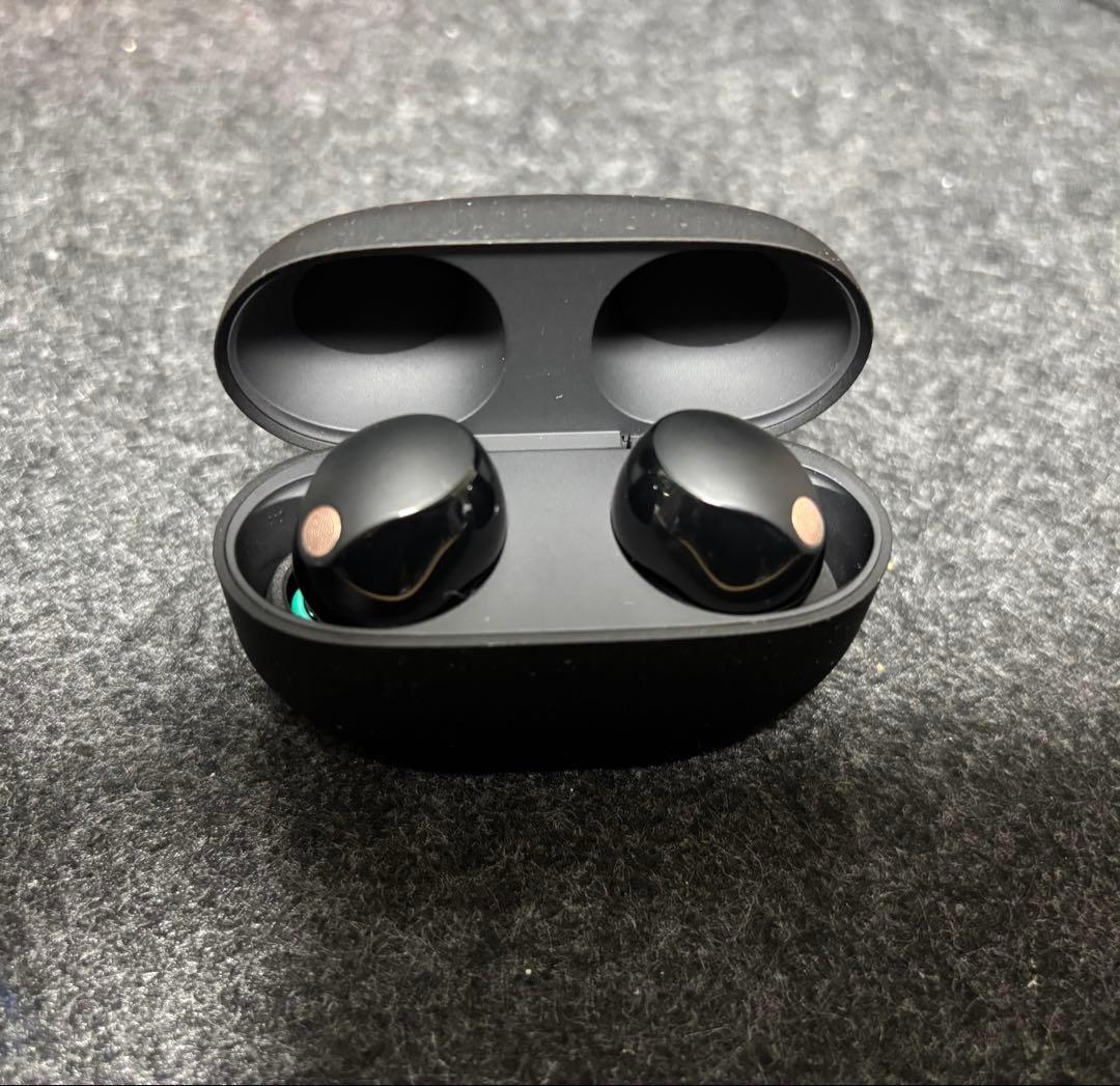 【25年11月下旬購入:美品】SONY WF-1000XM5 ブラック　イヤホン