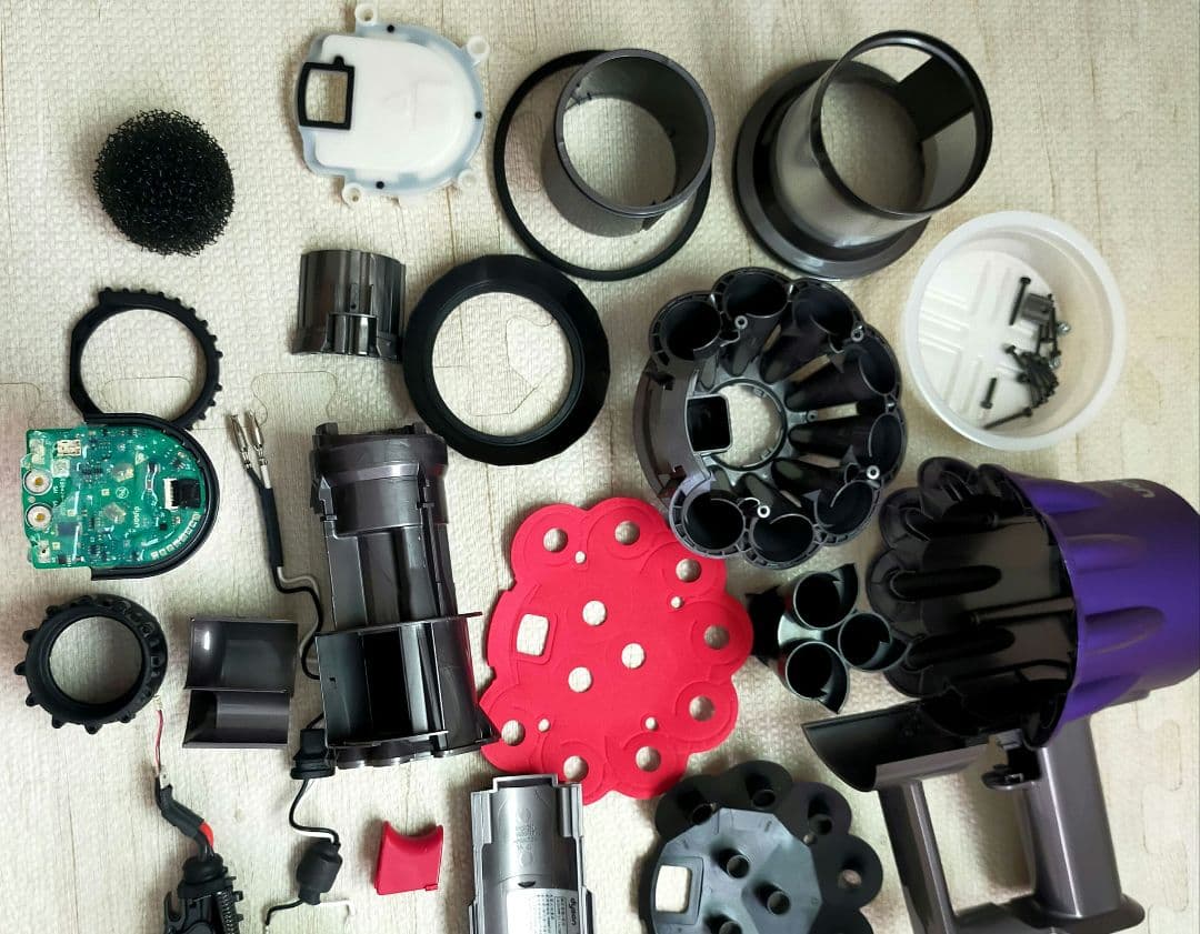 【分解洗浄清掃済】ダイソン Digital Slim Fluffy SV18 他