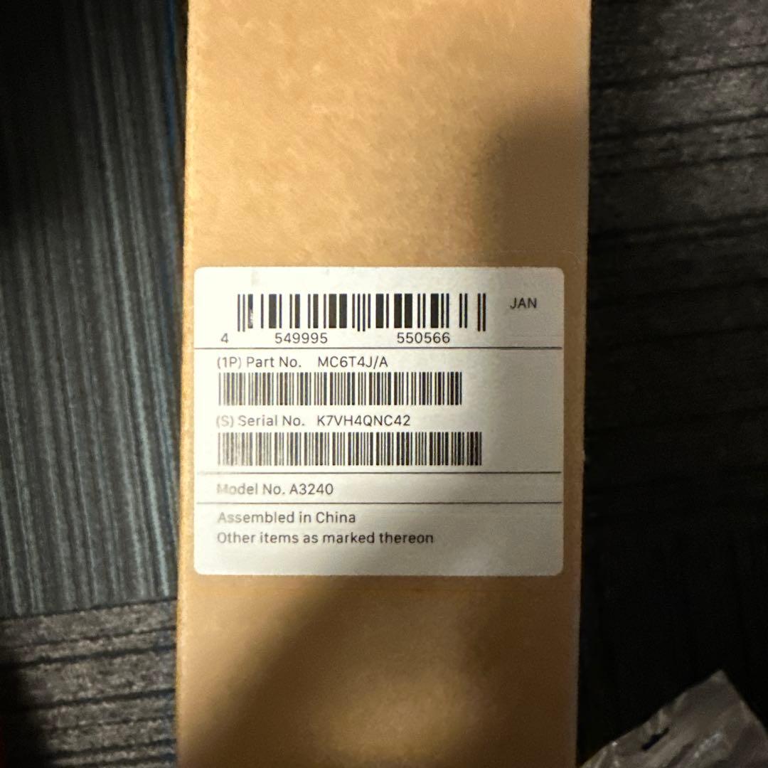 新品 未開封　Apple MacBook air 13インチ M4 A3240