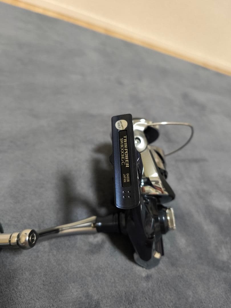 極美品　シマノ　ツインパワー　SW 8000PG　スピニングリール