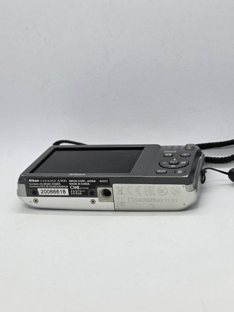 【スマホ転送OK】ニコン NIKON COOLPIX A300 シルバー