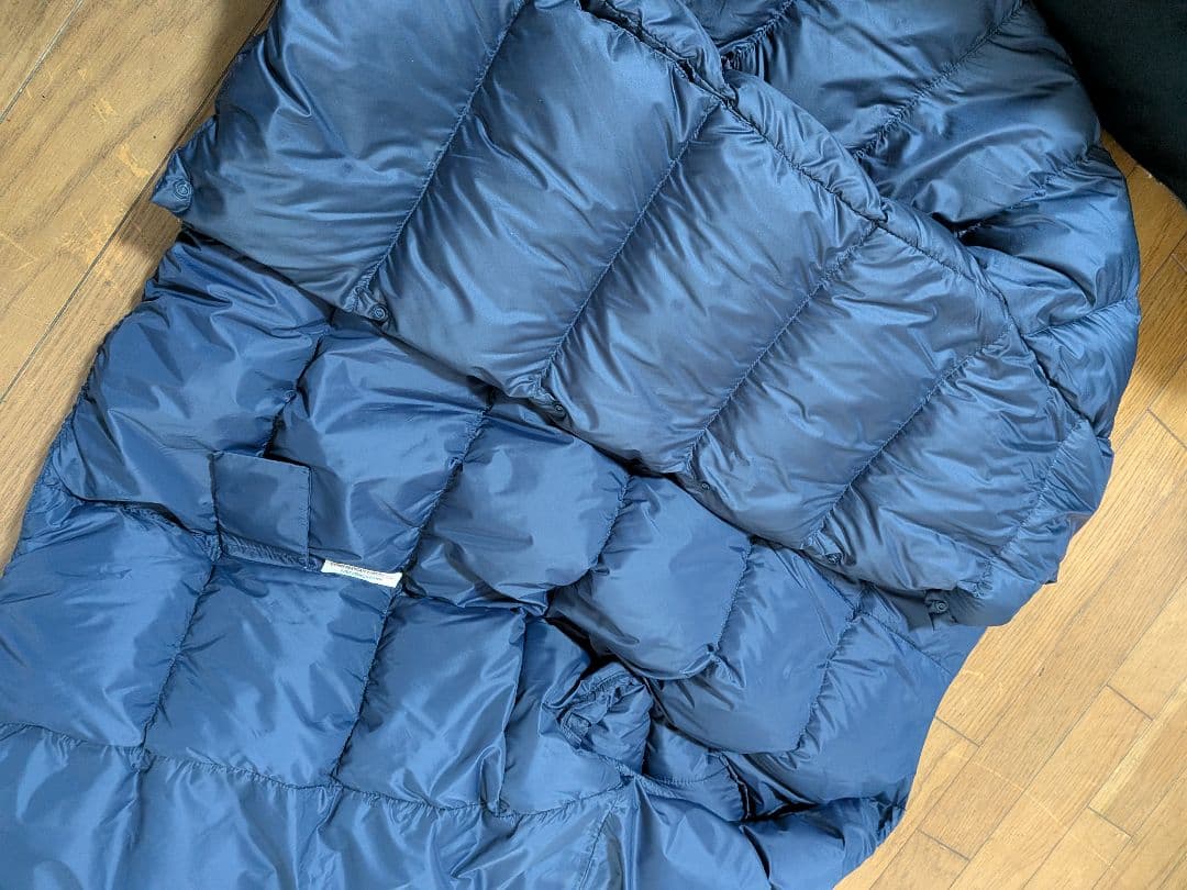 PYRENEX ネイビー ダウンジャケット